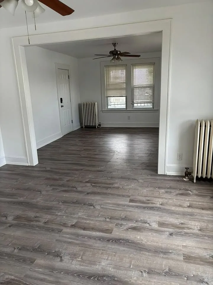 3 bed, 1150 sqft, $1,800 — Photo 1
