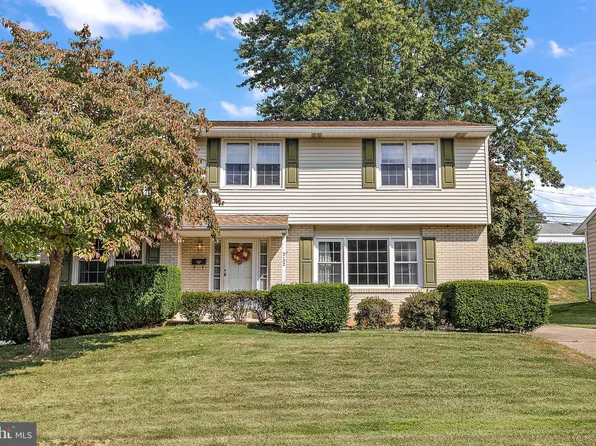 2152 Lori Dr, Wilmington, DE 19808