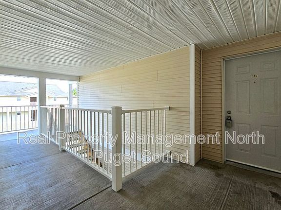 3rd image of 11811 State Ave Unit D301
