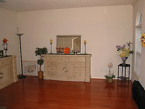 Building Photo - 4416 Jenkins Dr