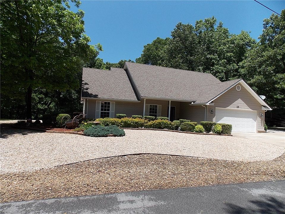 1st image of 10 Casebolt Ln