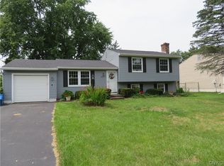 4211 Mill Run Rd, Liverpool, NY 13090