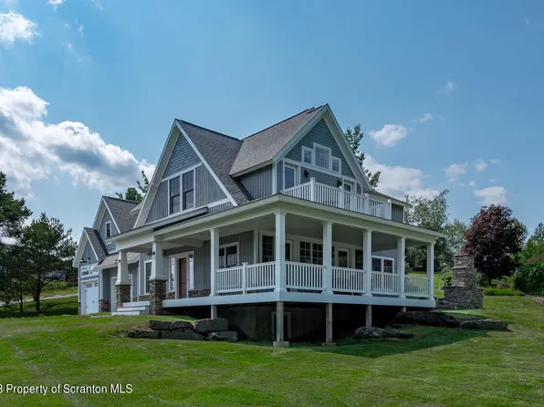 100 Healey Hill Rd, Carbondale, PA 18407