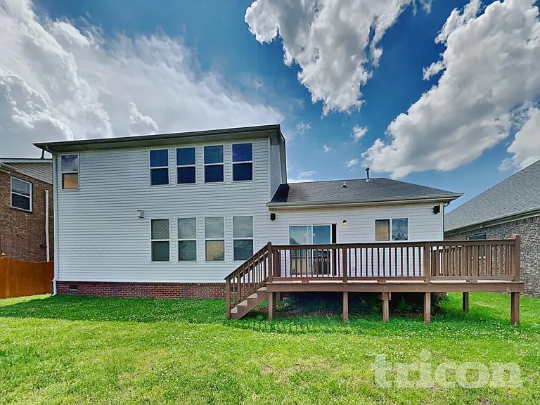 6429 Sunnywood Dr — Photo 17