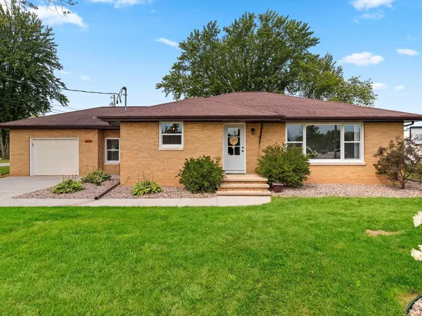 1155 Washington St, Little Chute, WI 54140