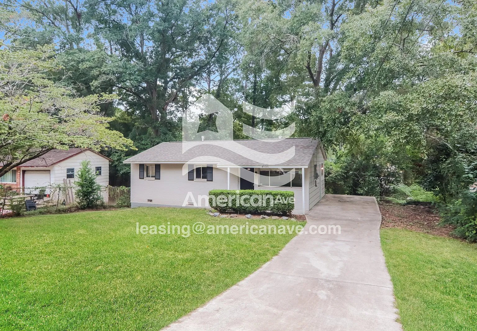 3 bed, 2.0 bath, 924 sqft, $1,023 — Photo 3