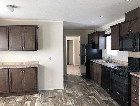 1st image of 417 Van Buren Cir