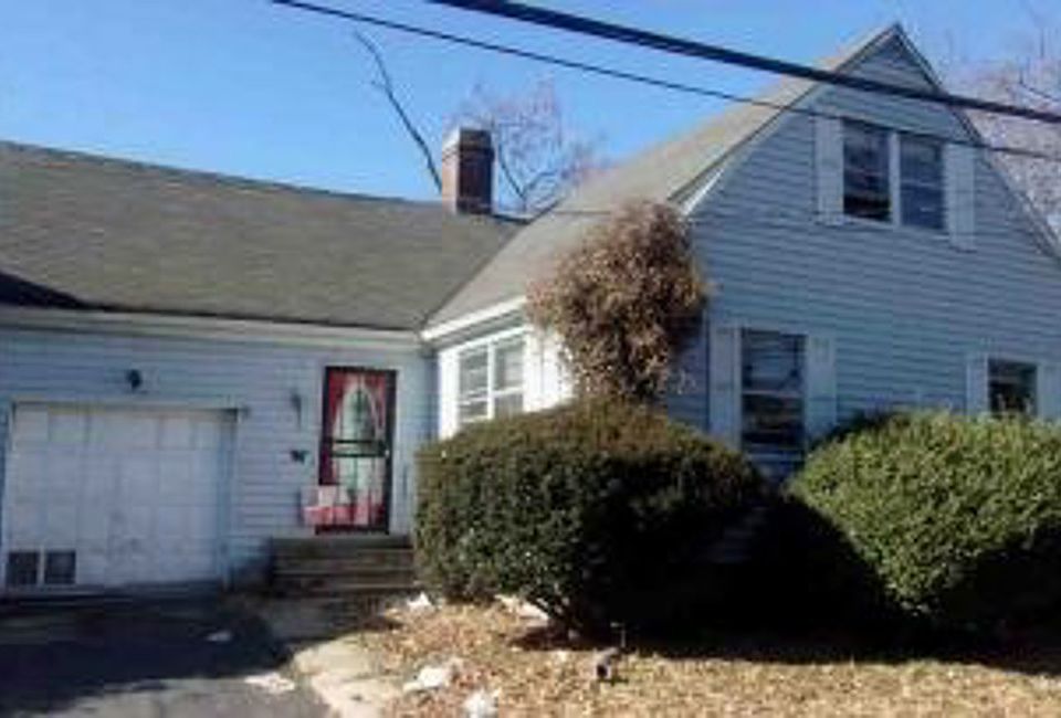 1st image of 103-107 Lenox Ave