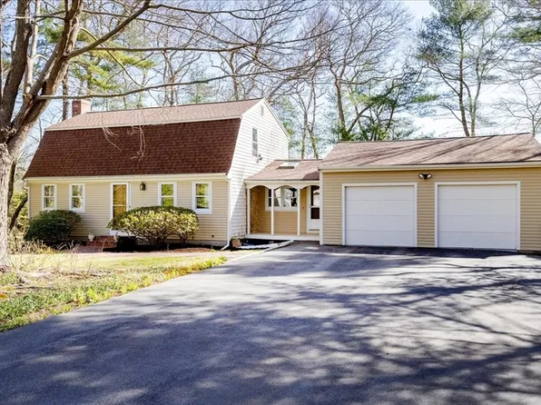 30 Legge St, Bridgewater, MA 02324