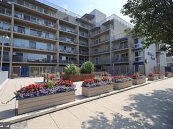 8 Olive Ave APT 111, Rehoboth Beach, DE 19971