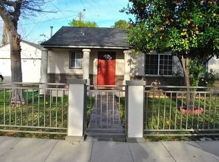 17837 Elkwood St, Reseda, CA 91335