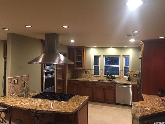 4th image of 5631 Marchese Ct