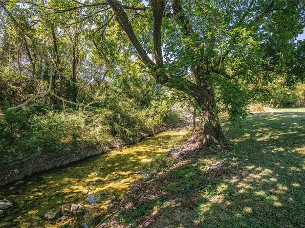 6404 Interstate Highway 35 S, Robinson, TX 76706