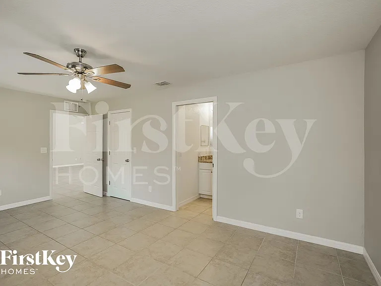 3595 Gillot Blvd — Photo 9