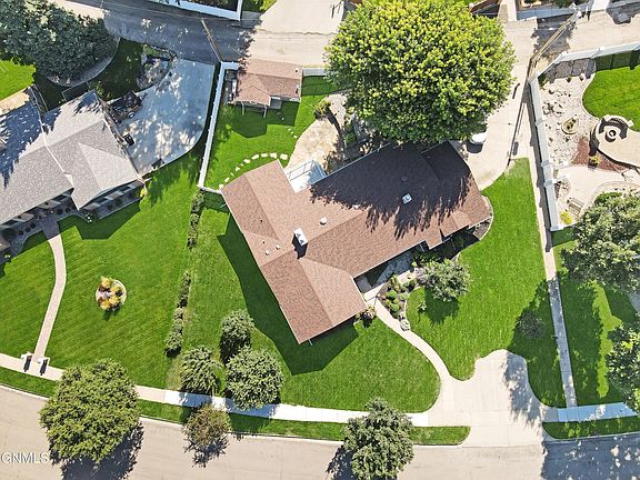 3rd image of 1616 4th Ave E