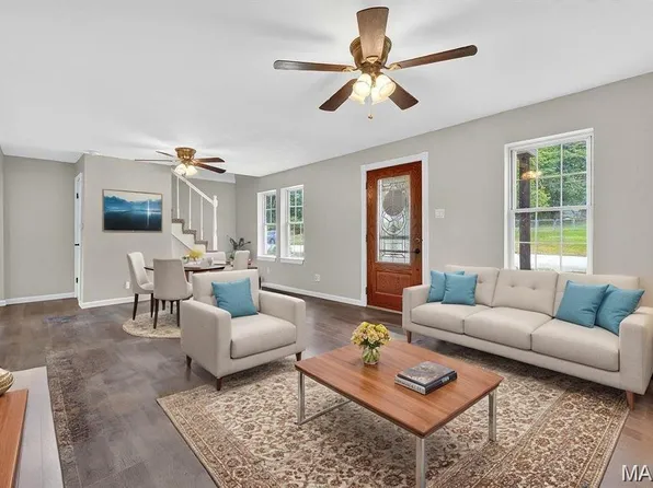 10730 Wurdack Ave, Saint Louis, MO 63114