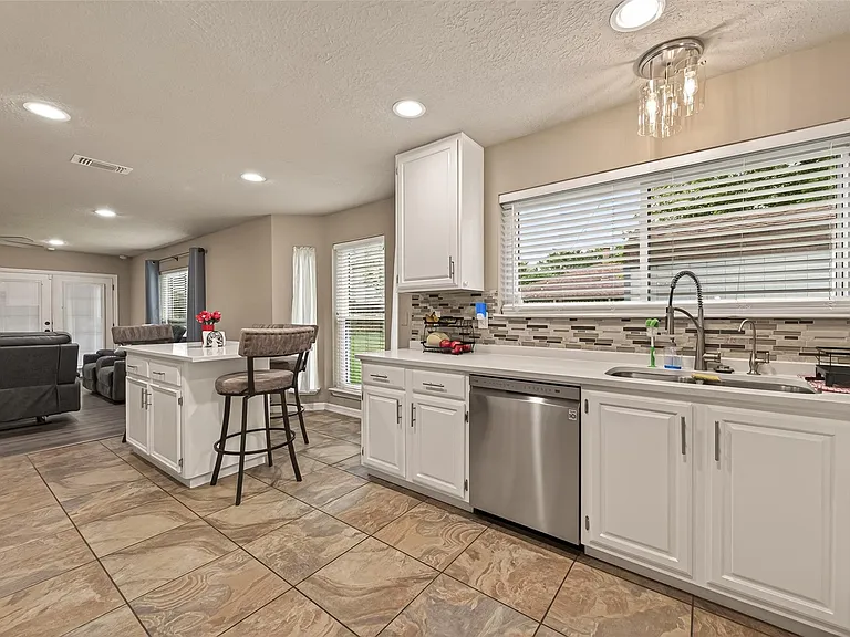 12110 Essenbruk Dr — Photo 16