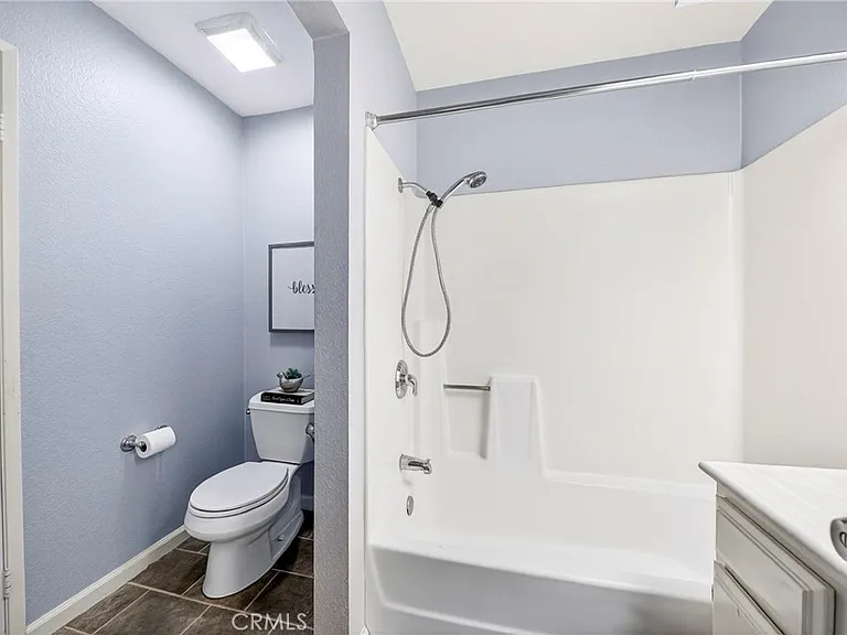 8615 Meadow Brook Ave #101 — Photo 10