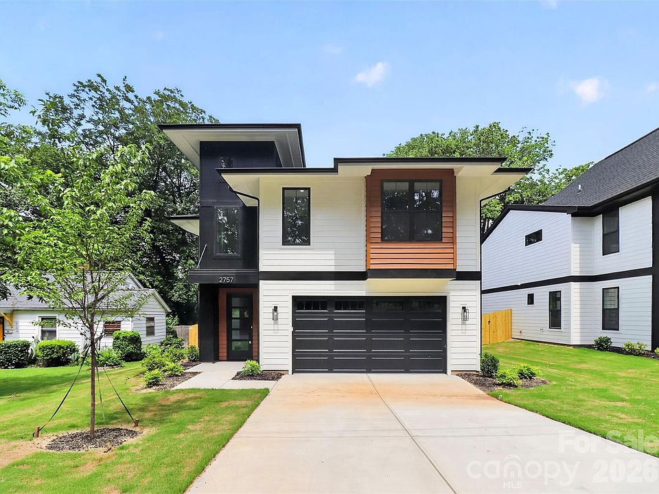 1st image of 2757 Parkway Ave