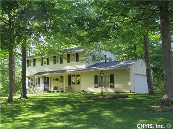 100 East Way, Camillus, NY 13031