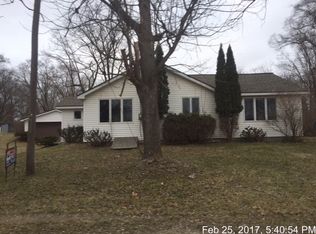 16224 Farnsworth Rd, Stockbridge, MI 49285