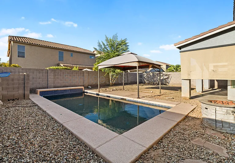 10122 W Albeniz Pl — Photo 32