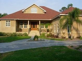 162 Harbor Pointe Dr, Brunswick, GA 31523