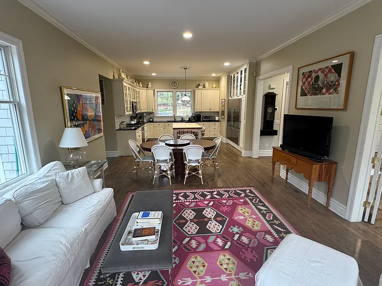 8 Hilltop Ln — Photo 7