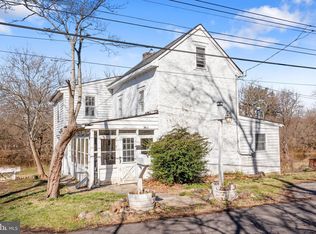 3611 Lower Rd, Levittown, PA 19056