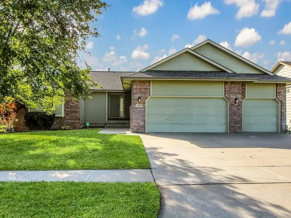 1339 S Summit Rd, Derby, KS 67037