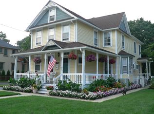 221 Lewis St, Oakhurst, NJ