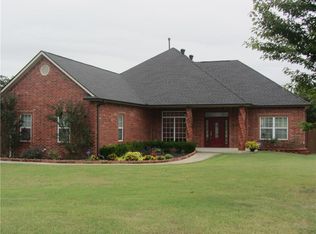 4006 Driftwood Cir, Harrah, OK 73045