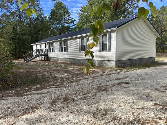 2nd image of 32318 W Saint Michaels Pl