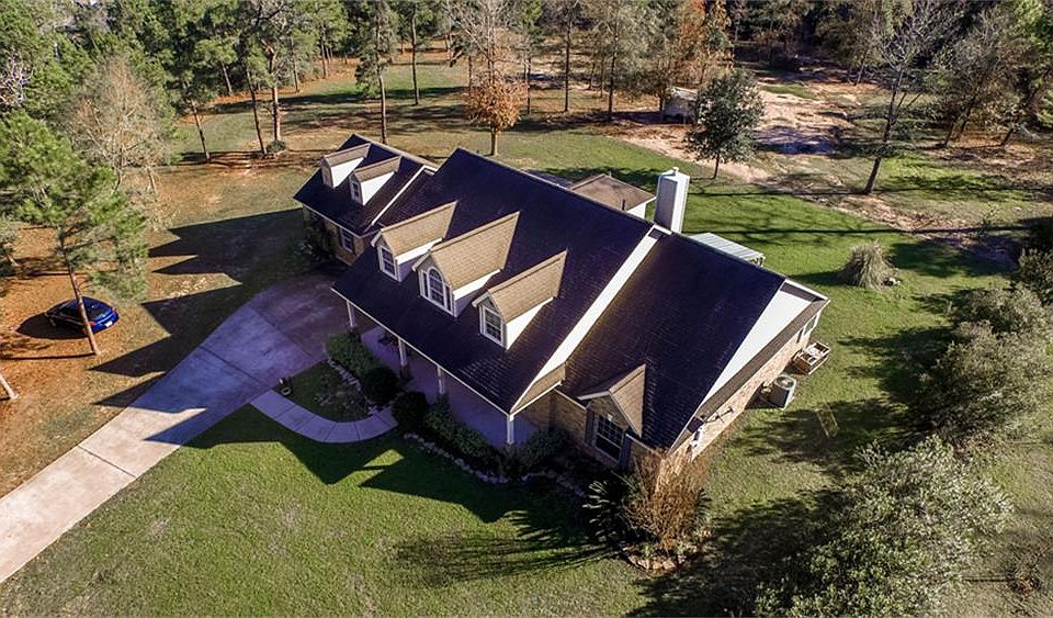 1st image of 413 Trace Way Dr