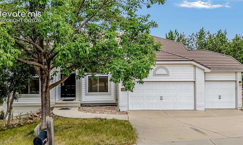 1st image of 2565 Edenderry Dr