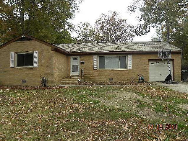 1st image of 889 Lacon Dr
