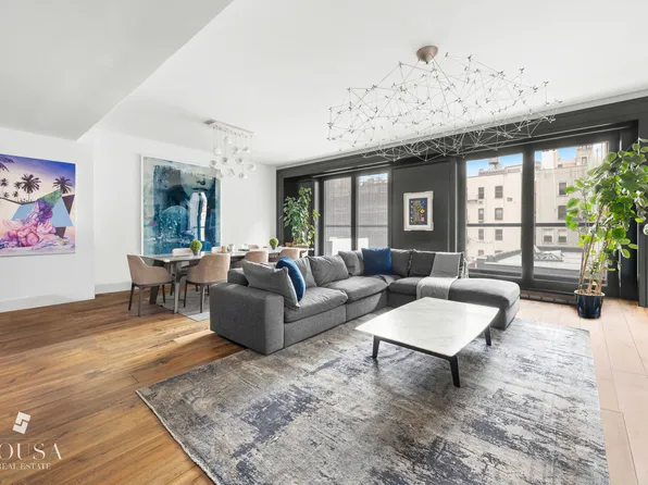 155 West 18th Street 504 image 2 of 20