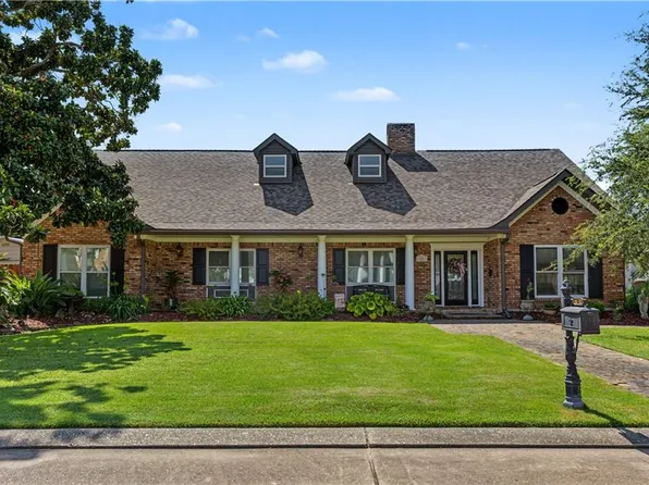 25 Chateau Haut Brion Dr, Kenner, LA 70065