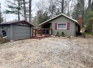 17669 Lake Dr, Barryton, MI