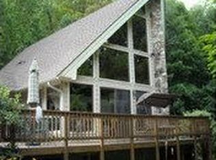 39 Scenic Dr, Bluefield, WV 24701
