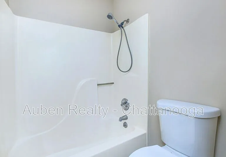 108 S Ridge Dr #C5 — Photo 3