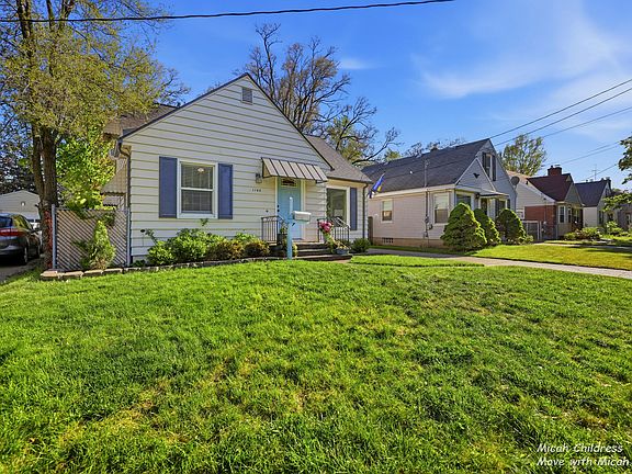 3rd image of 1144 Ottillia St SE