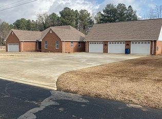 90 Preston Cove Rd, Scottsboro, AL 35769