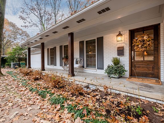 Spacious front porch.