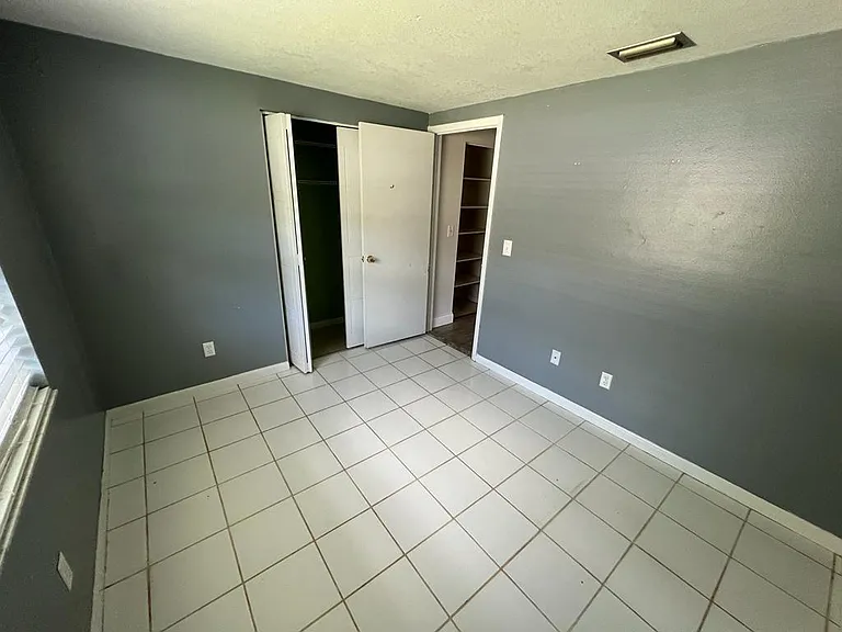 2909 Cedaridge Dr — Photo 16