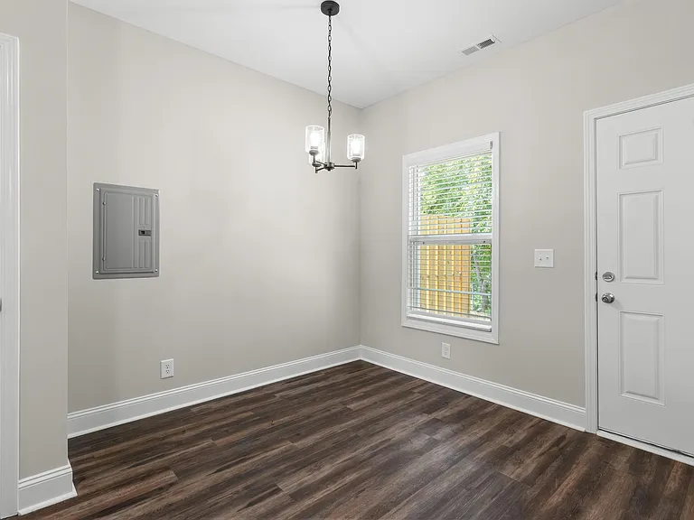 215 Notgrass Rd #1 — Photo 5
