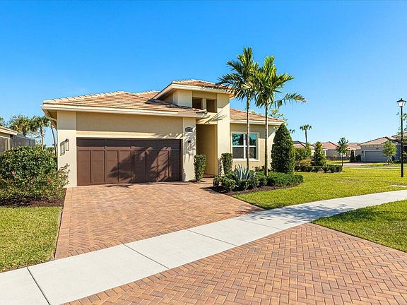 3rd image of 12018 SW Vano Way