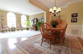 4th image of 2658 Logan Wood Dr