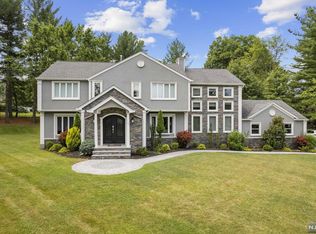 96 Powder Hill Rd, Montvale, NJ 07645