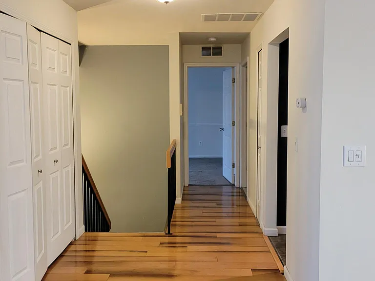52179 Heatherstone Ave — Photo 1